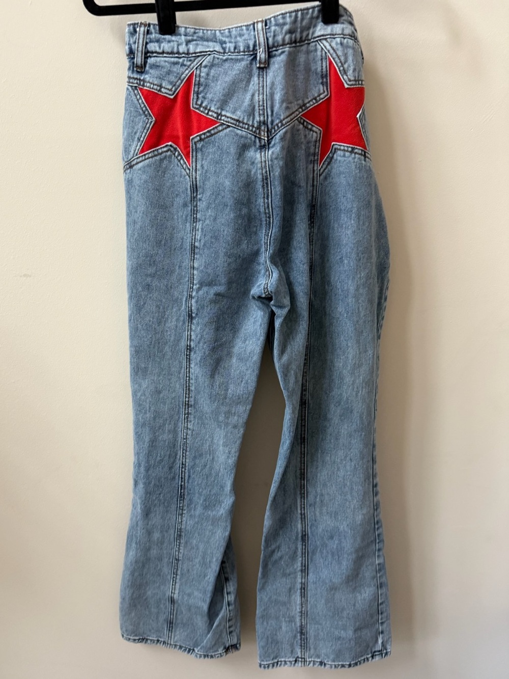 Fleece and Denim Star Straight Leg Jeans Size Large